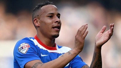 Kayserispor Tjaronn Chery'yi bekliyor