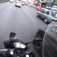 "Benim lastiğim bilir" dedi, şok kaza geldi