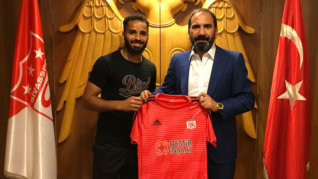 Barçalı yıldız, Sivas'la imzaladı!