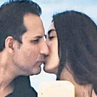 O fotoğrafa açıklama!