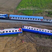 O trenden fazla yolcu çıktı!