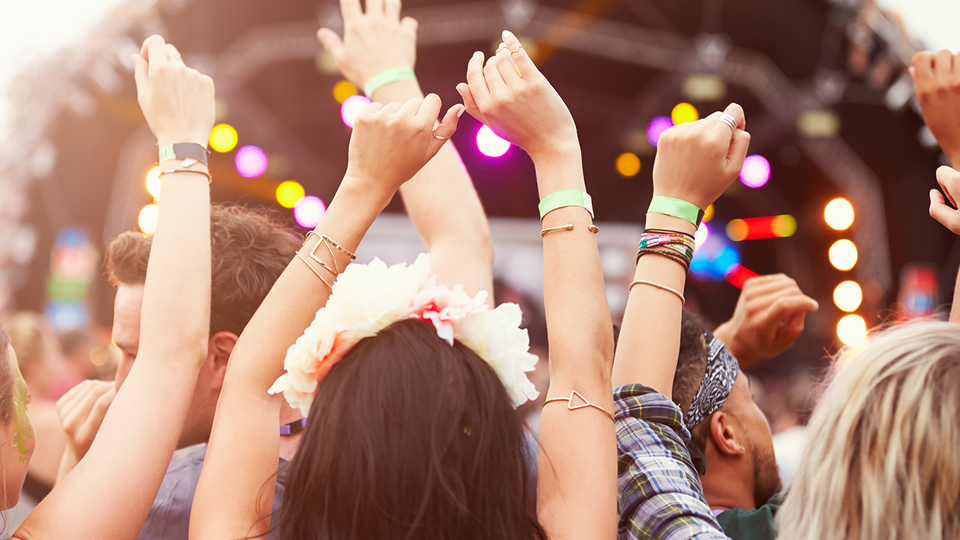 Festivallere giderken yanınıza alacağınız teknolojik ürünler