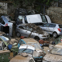 Yunanistan'ı şimdi de sel vurdu!