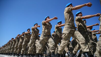 Askerlik süresi kısalıyor mu