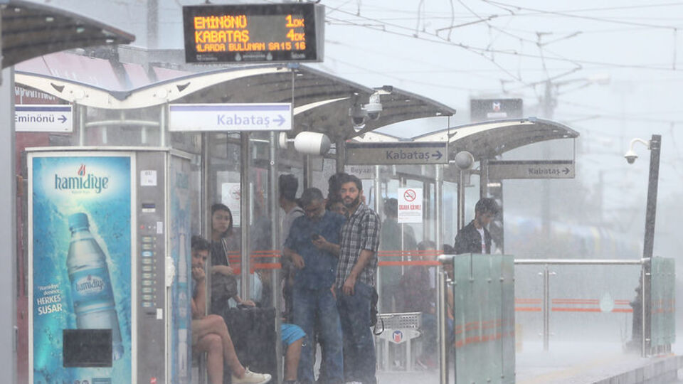 İstanbullular dikkat! Yağmur geliyor...