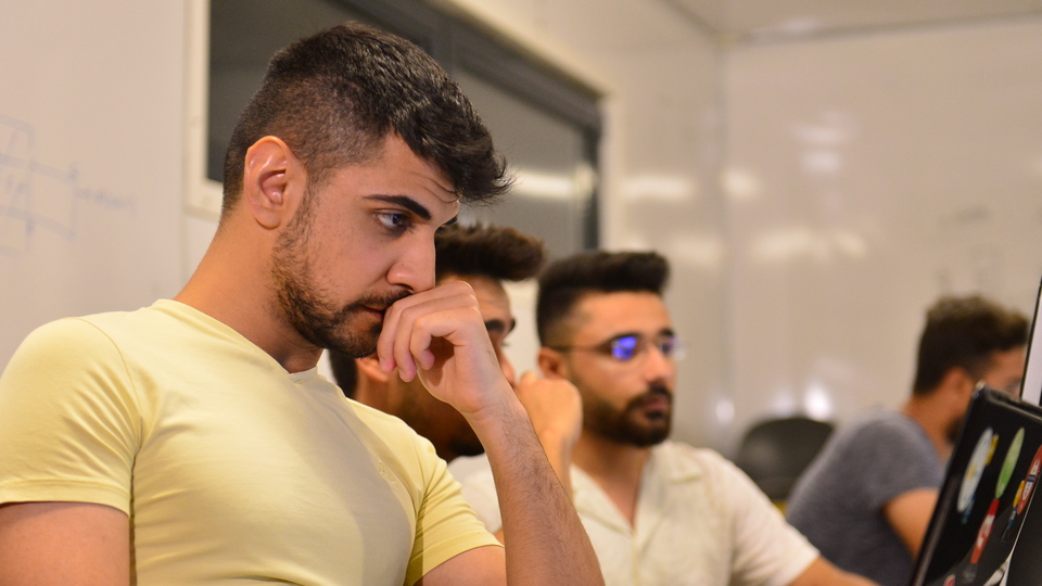 Bakan üniversite öğrencilerinin internet sorununu çözdü