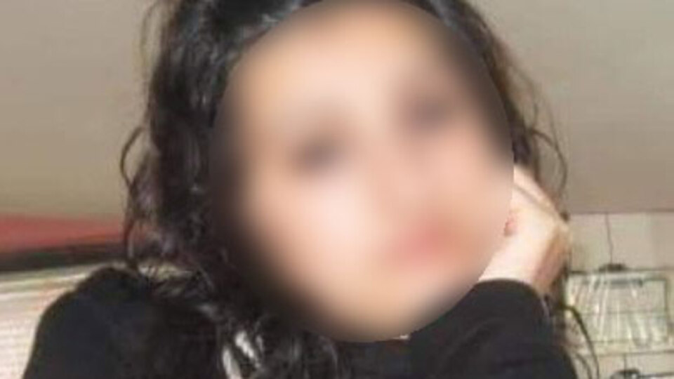 Genç kadın ölüme atladı