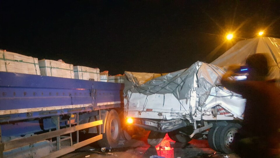Aydın'da zincirleme kaza! Ortalık savaş alanına döndü