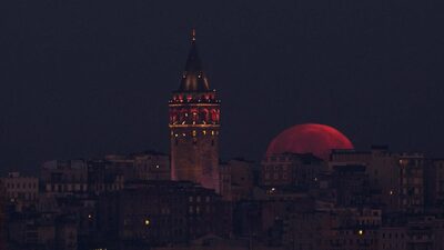 Kanlı Ay tutulmasına canlı yayın!