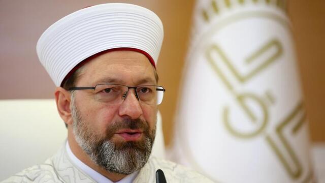"Dili bir ayete dahi dönmeyenler, gençleri yanlış din algısına çekiyor"