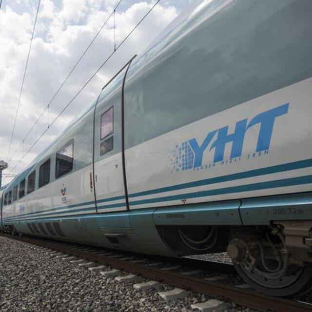 Ankara-İstanbul YHT hattı tren trafiğine kapatıldı