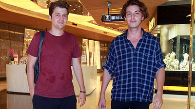 "İzmir'de sakin bir kasabada kafa dinledim"