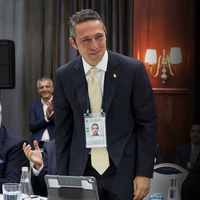 Ali Koç: Eleştiri ihanet değildir