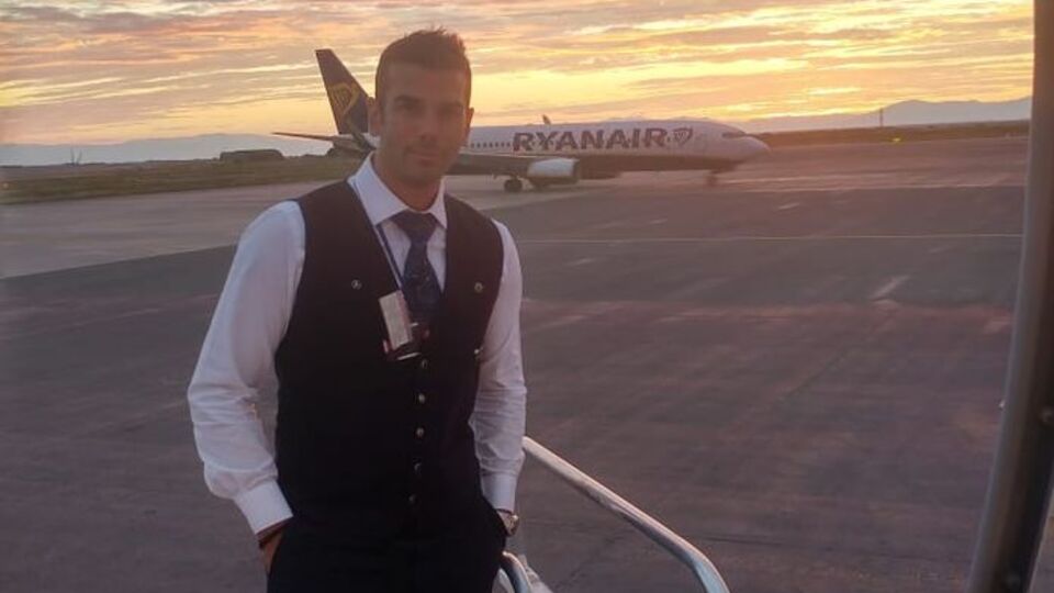 Hem pilot hem kabin memuru!