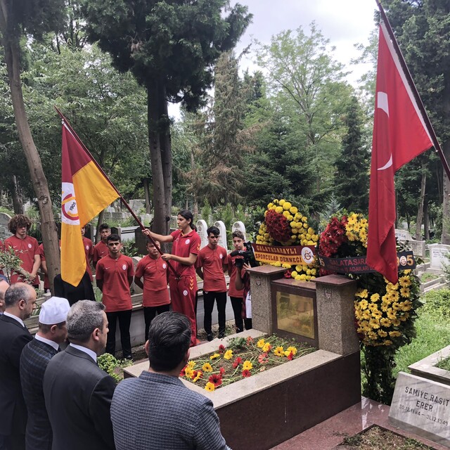 Ali Sami Yen, kabri başında anıldı