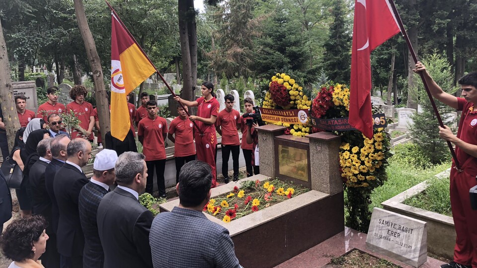 Ali Sami Yen, kabri başında anıldı