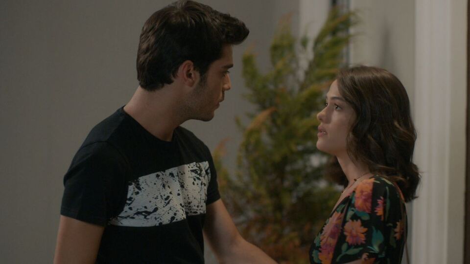 "Sen Yağmur'a karşı bir şey hissediyor musun?"