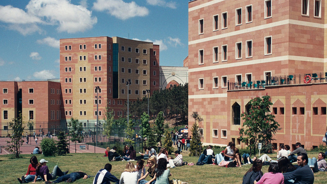 Yeditepe Üniversitesi taban ve tavan puanları 2017!