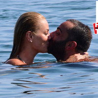 Denizde romantik anlar