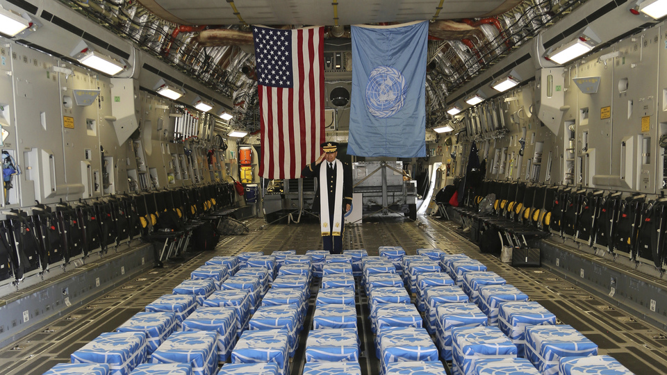 Yalnızca birinde asker künyesi bulundu!