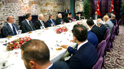 Cumhurbaşkanlığı Sözcüsü Kalın azınlık liderleri ile toplandı