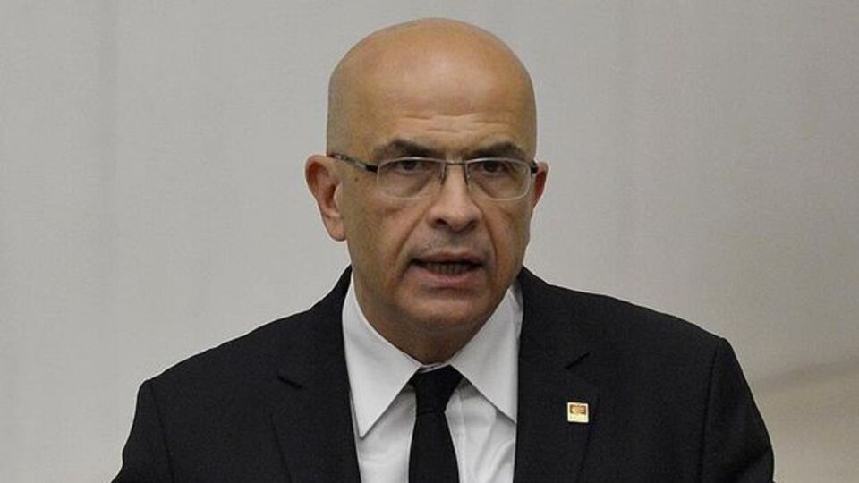 AYM'den Enis Berberoğlu'nun başvurusuna ret