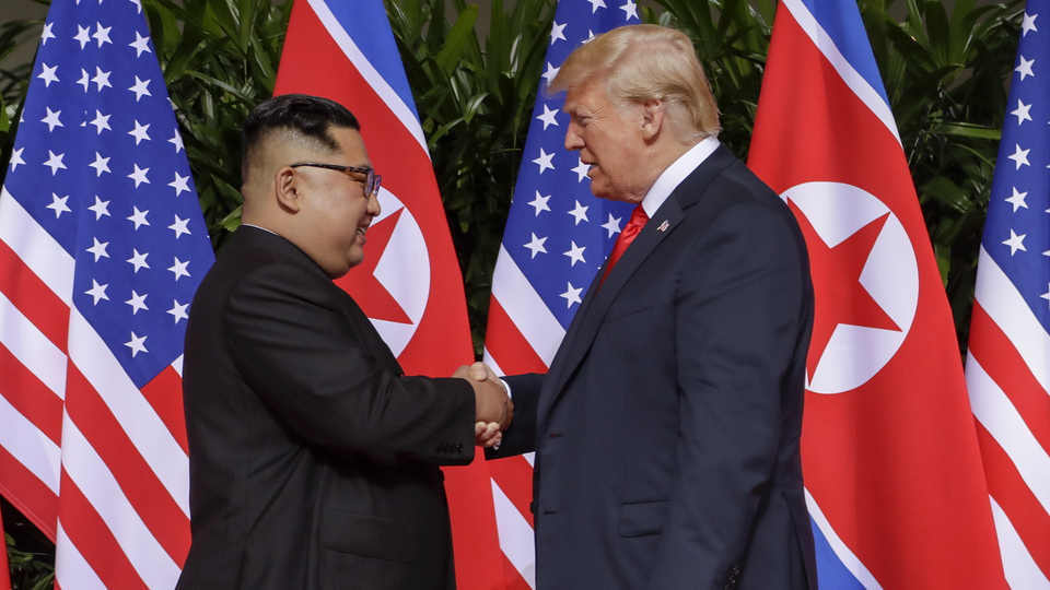 Trump'tan Kim Jong Un'a teşekkür: İple çekiyorum!