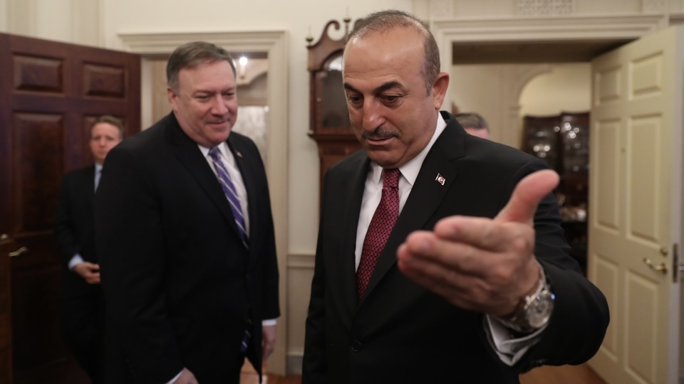 Singapur'da Çavuşoğlu-Pompeo görüşmesi! Masada 3 başlık var...