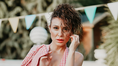 Kendini 120 milyon tıklı youtuber ile güncelledi