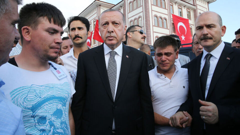 Eşi ve bebeği şehit edilen astsubay: Ben bunların idamına karşıyım