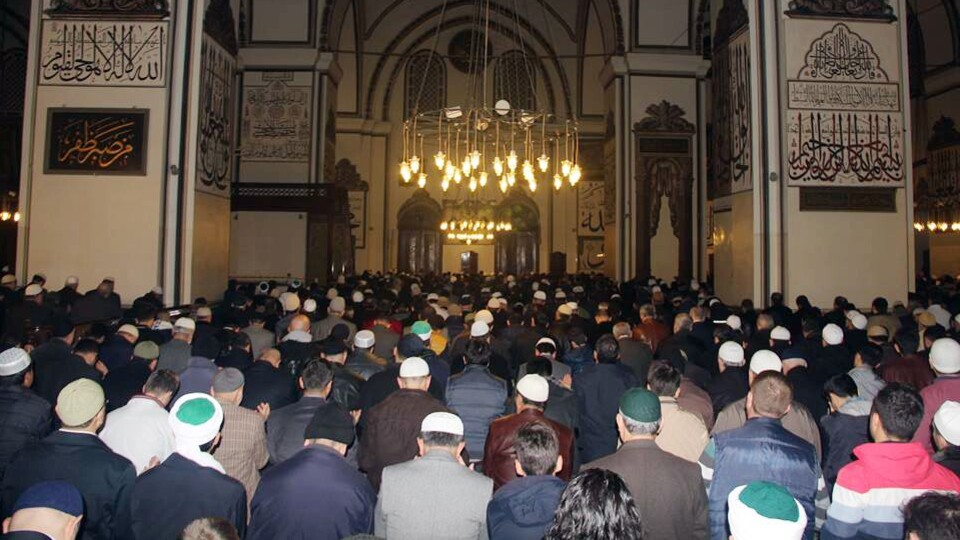Bursa Cuma namazı saati