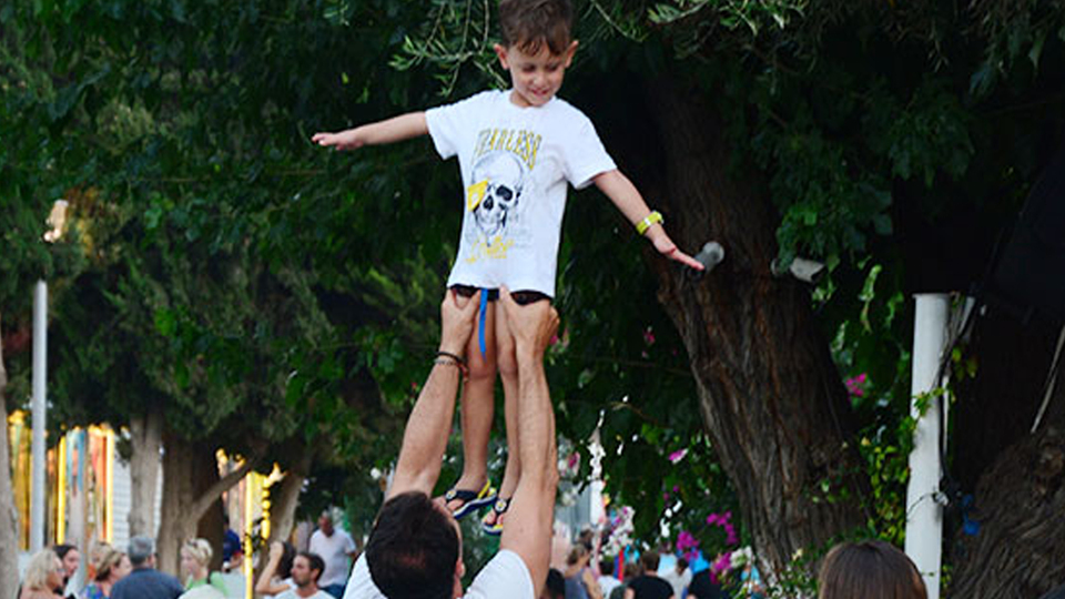 Bekir Aksoy yürekleri ağza getirdi