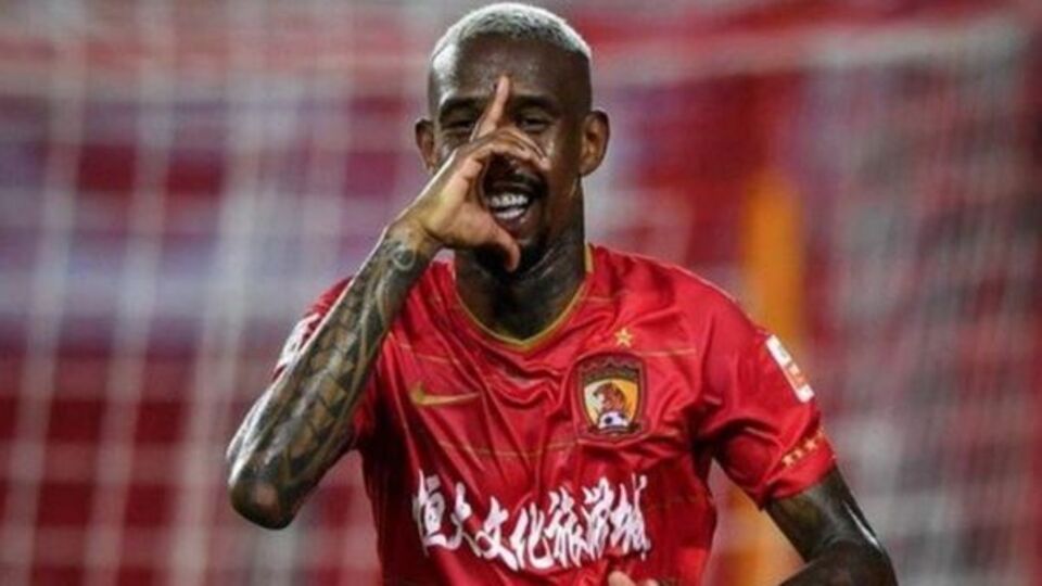 Yine Talisca, yine gol!