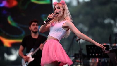 Aleyna'dan Alicia'ya 'türkü' mesajı