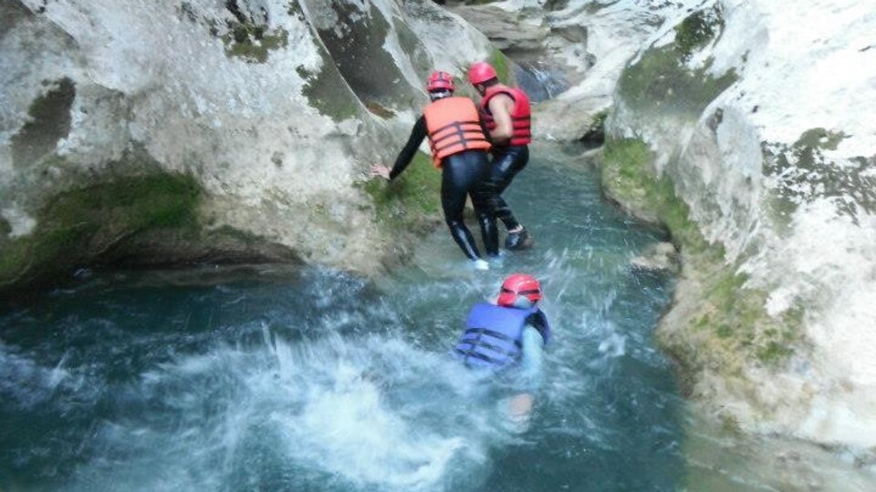 Kanyonda kaybolan 4 kişiden sevindiren haber