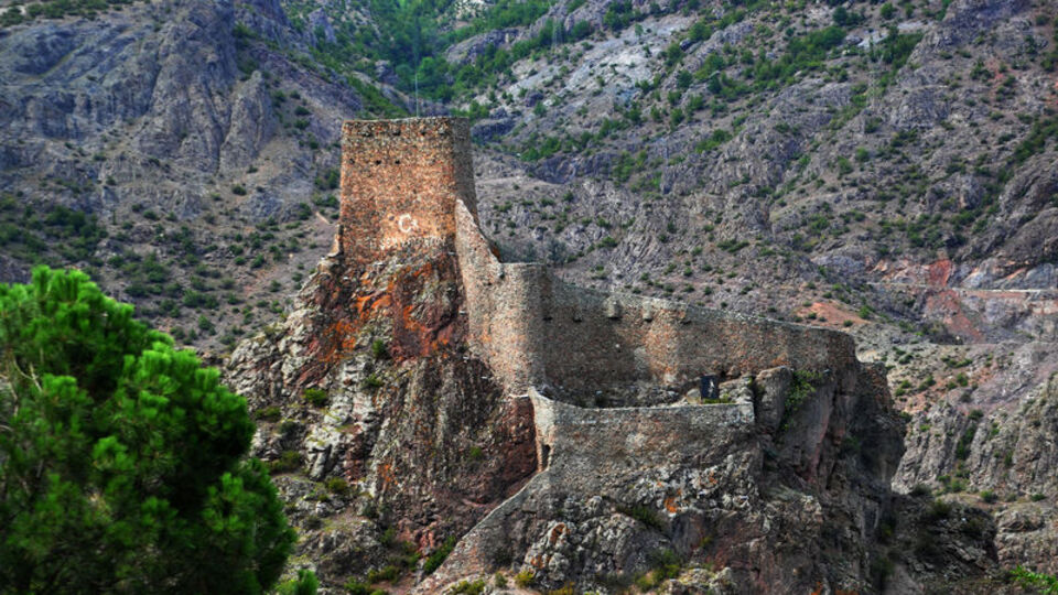 Görülen ama gezilemeyen kale artık gezilecek!