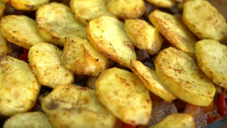 Etli patates sulusu nasıl yapılır?