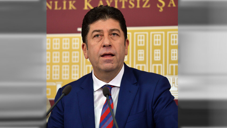 CHP'li Tüzün'den kurultay açıklaması