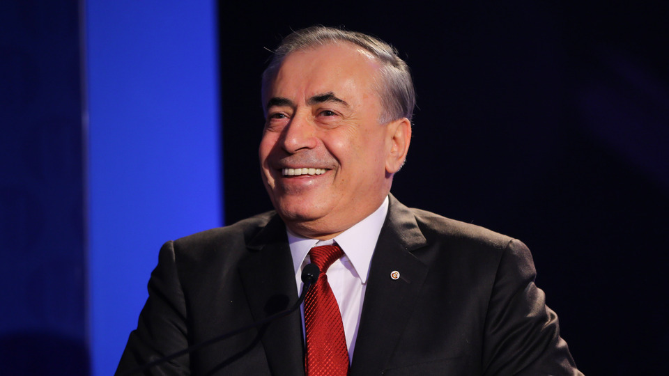 Mustafa Cengiz'den müthiş başarı