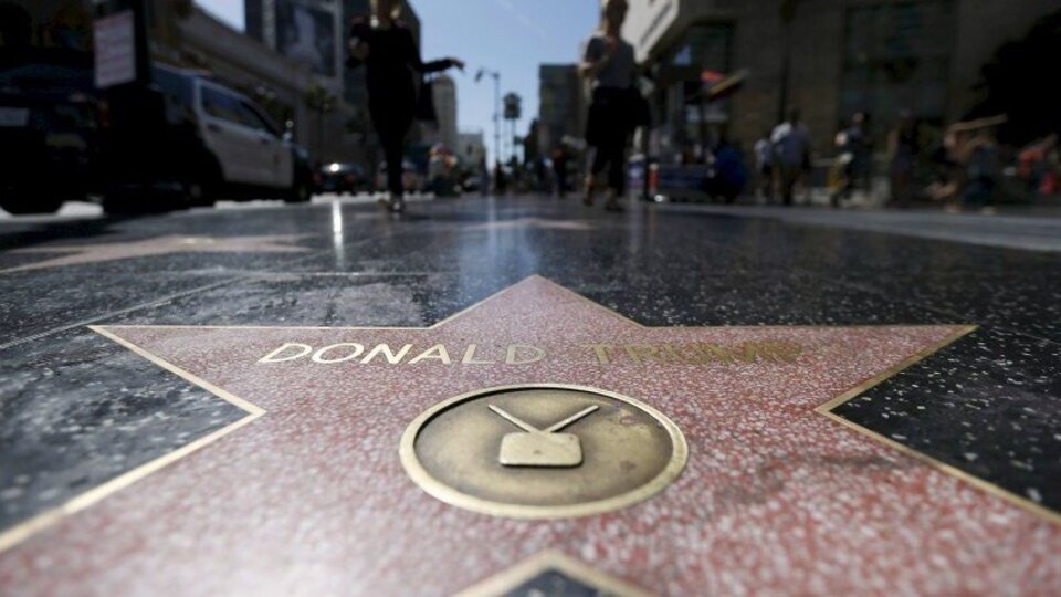 Batı Hollywood Belediyesi: Trump'ın yıldızı Şöhretler Bulvarı'ndan kaldırılsın