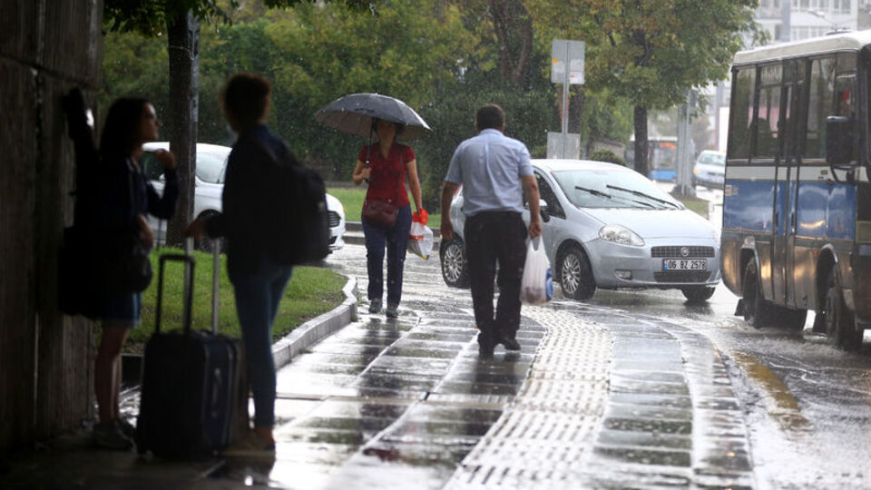 Meteoroloji'den sağanak uyarısı!