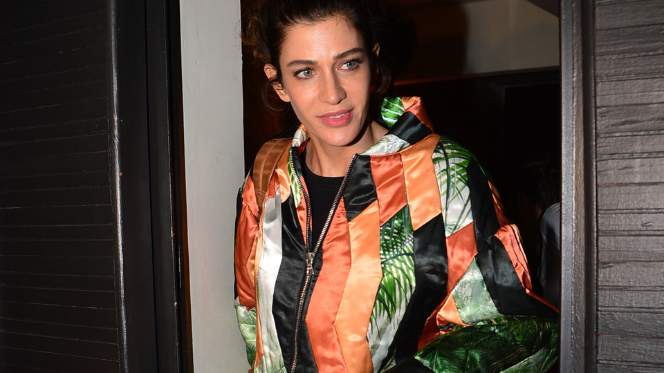 Berrak'a büyük şok! Burs verdiği kişi...