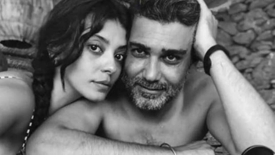 Selin ile Caner'den ilk paylaşım