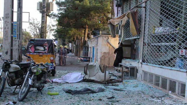 Afganistan'da intihar saldırısı: Ölüler var