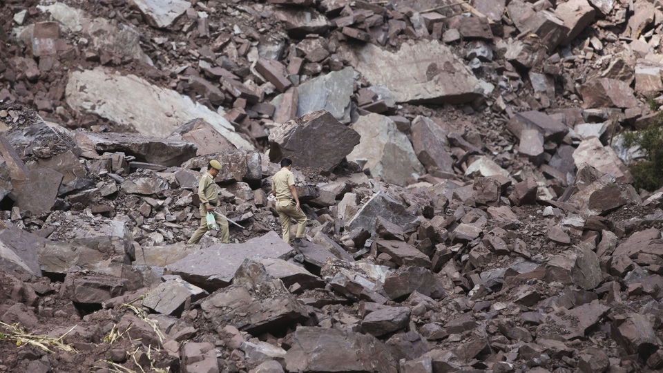 Hindistan'da heyelan: Can kaybı artıyor!