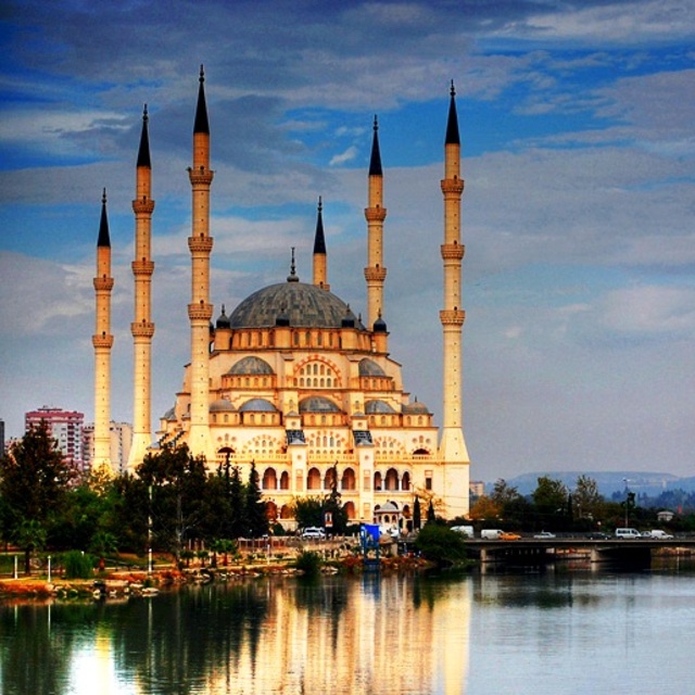 Adana Cuma namazı saati