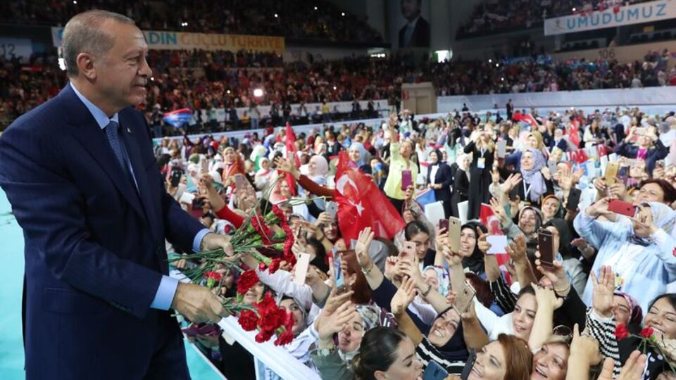 AK Parti, Kızılcahamam kampına giriyor