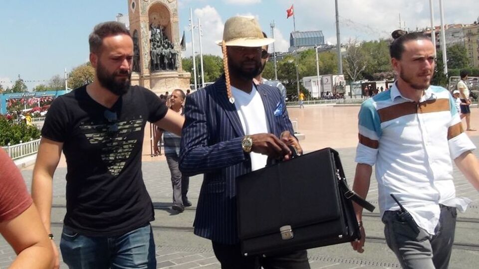 Beyoğlu'nda kıskıvrak yakalandı