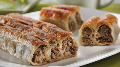 Kolay kıymalı ev böreği tarifi