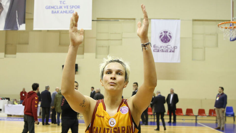 Galatasaray, kaptanıyla anlaştı!